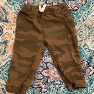 Camouflage Bottoms with Elastic Waiste
